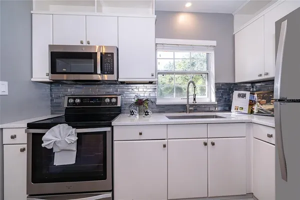 $2,000 | 1024 Canovia Avenue, Orlando, FL 32804