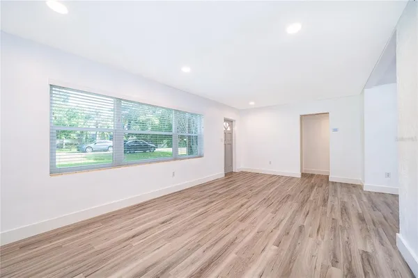 $2,000 | 1024 Canovia Avenue, Orlando, FL 32804