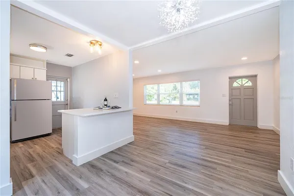 $2,000 | 1024 Canovia Avenue, Orlando, FL 32804