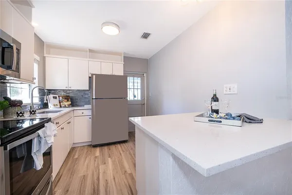 $2,000 | 1024 Canovia Avenue, Orlando, FL 32804