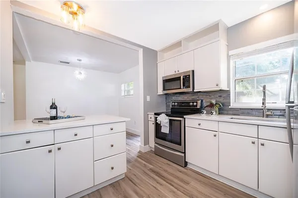 $2,000 | 1024 Canovia Avenue, Orlando, FL 32804