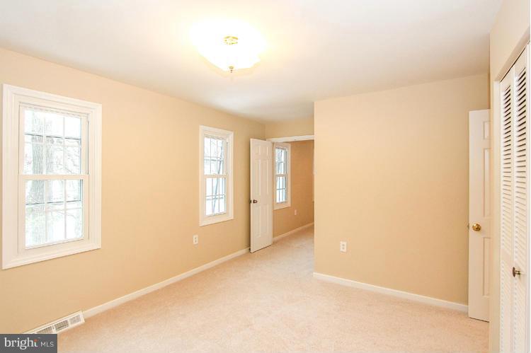 11230 Hunting Horn Lane Reston, VA 20191 - Photo 28 of 29 Bedroom