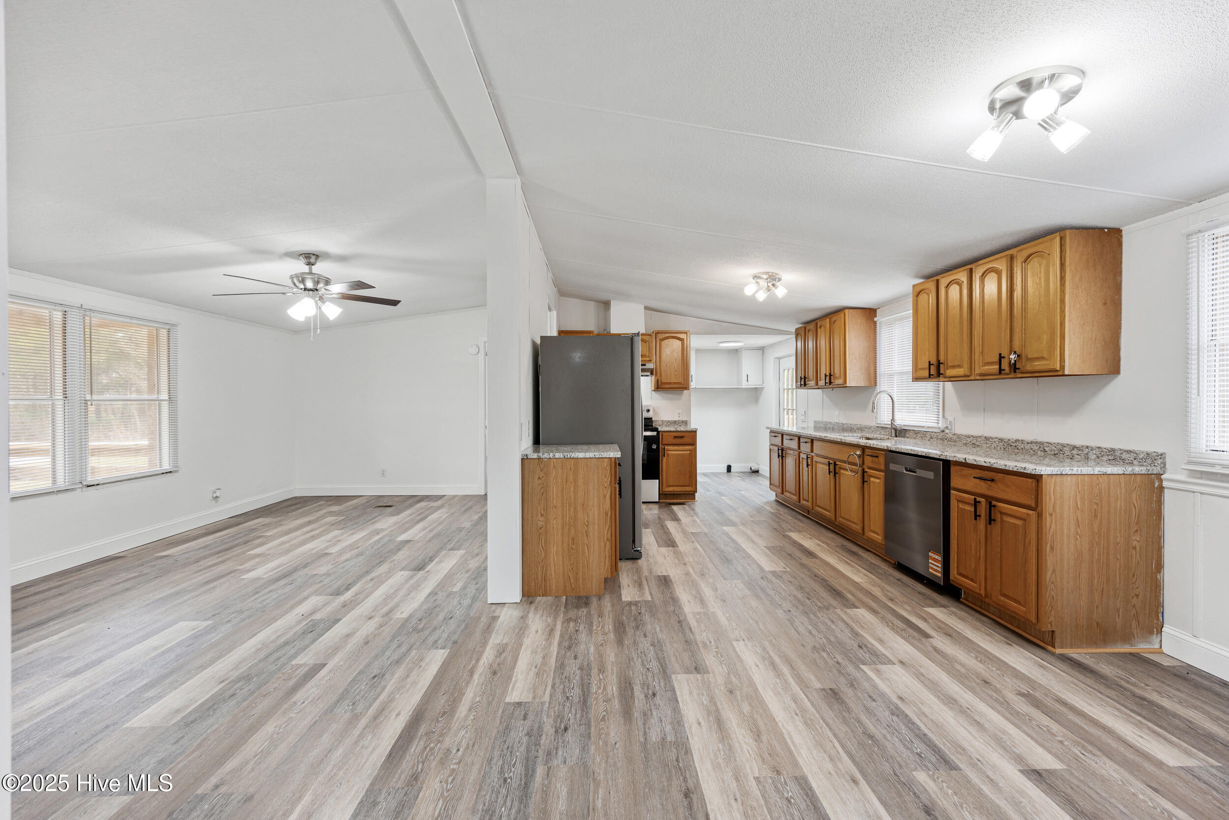 1742 Soundneck Road Elizabeth City, NC 27909 - Photo 8 of 42 7__39a6590