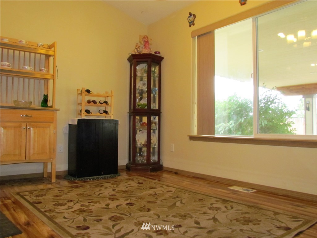 19910 Tahoma Circle Southwest Rochester, WA 98579 - Photo 14 of 18 Gallery Image 14