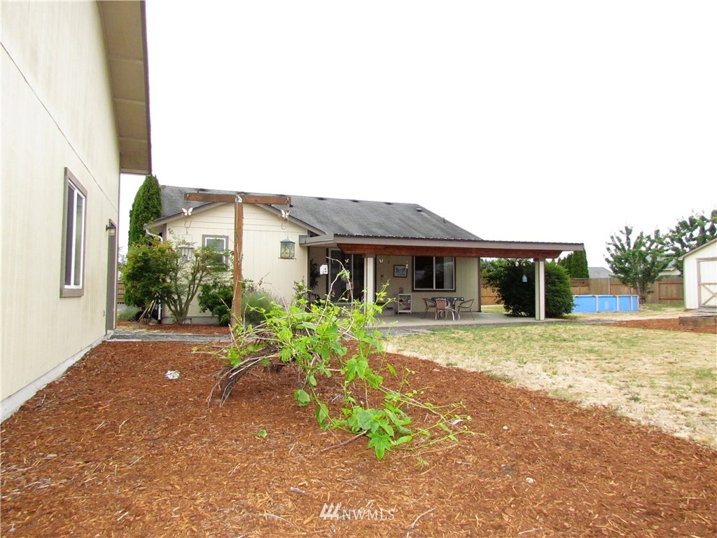 19910 Tahoma Circle Southwest Rochester, WA 98579 - Photo 3 of 18 Gallery Image 3