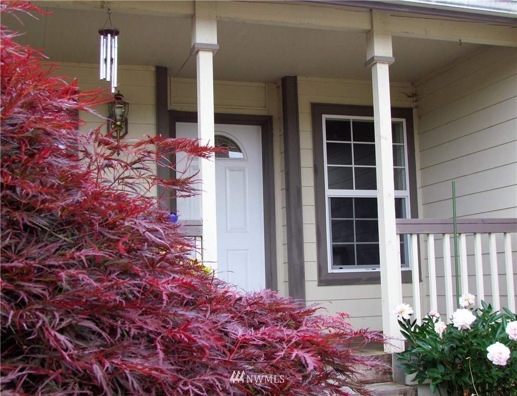 19910 Tahoma Circle Southwest Rochester, WA 98579 - Photo 4 of 18 Gallery Image 4