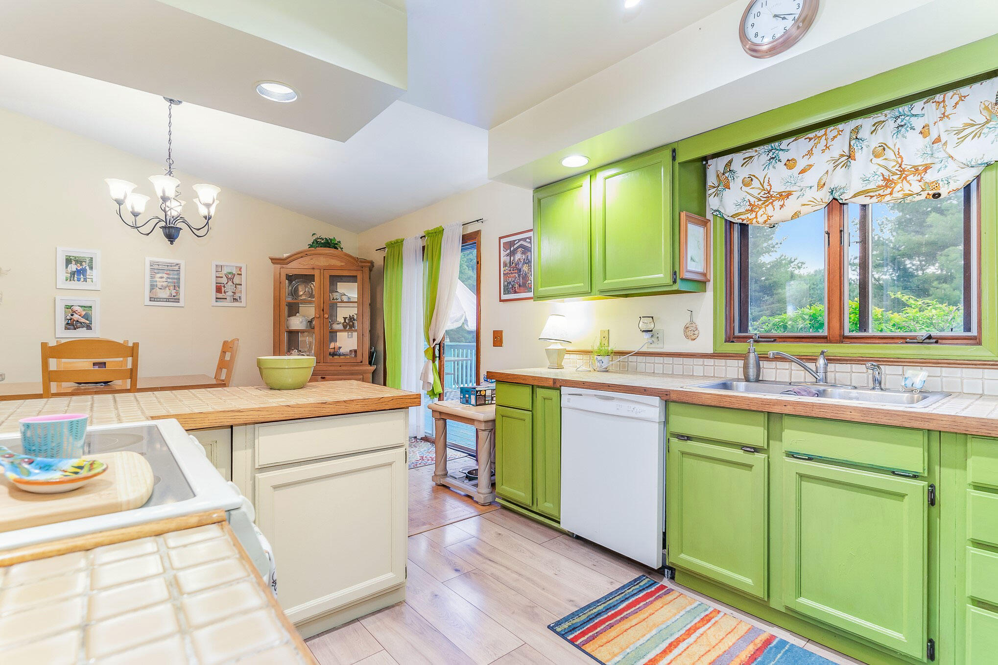 2375 Fenner Road Muskegon, MI 49445 - Photo 14 of 39 DSC00593