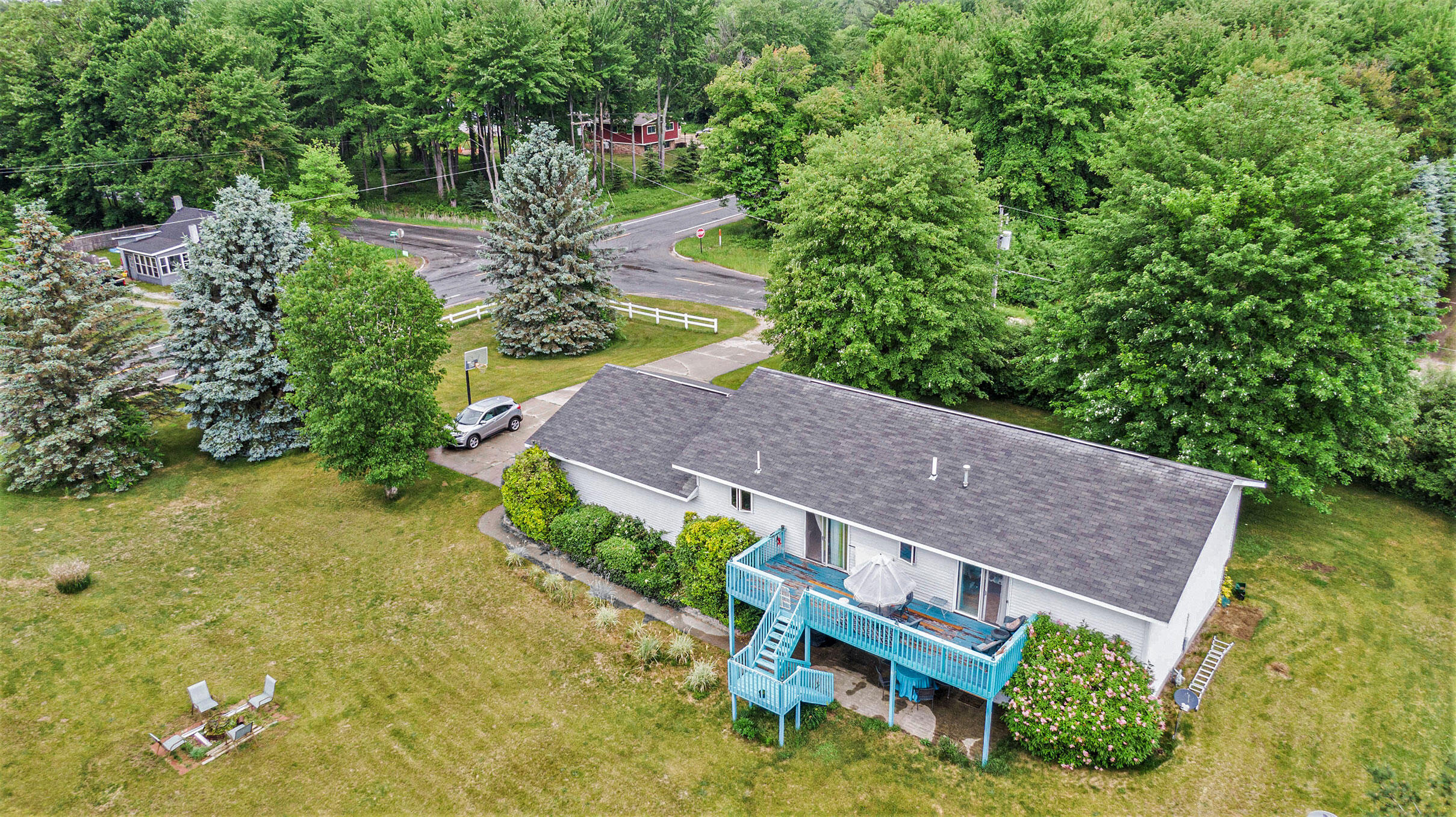 2375 Fenner Road Muskegon, MI 49445 - Photo 31 of 39 DJI_0944