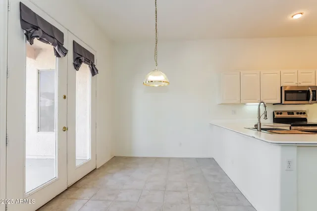 $2,299 | 1210 East Westchester Drive, Chandler, AZ 85249