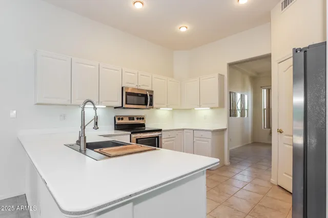 $2,299 | 1210 East Westchester Drive, Chandler, AZ 85249