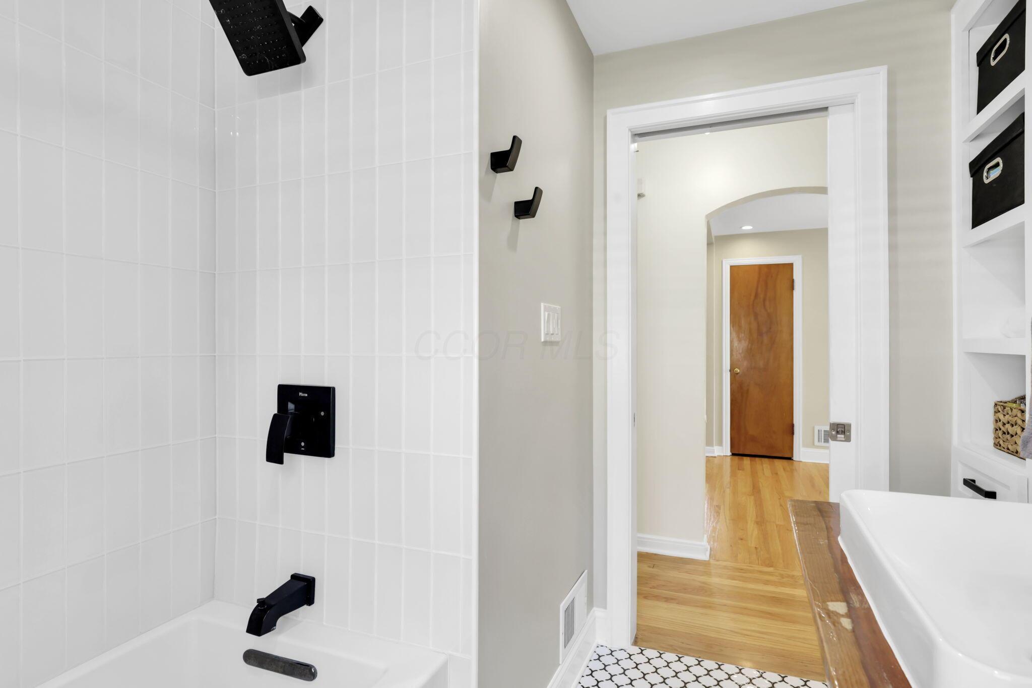 640 East Beaumont Road Columbus, OH 43214 - Photo 32 of 58 Gallery Image 32