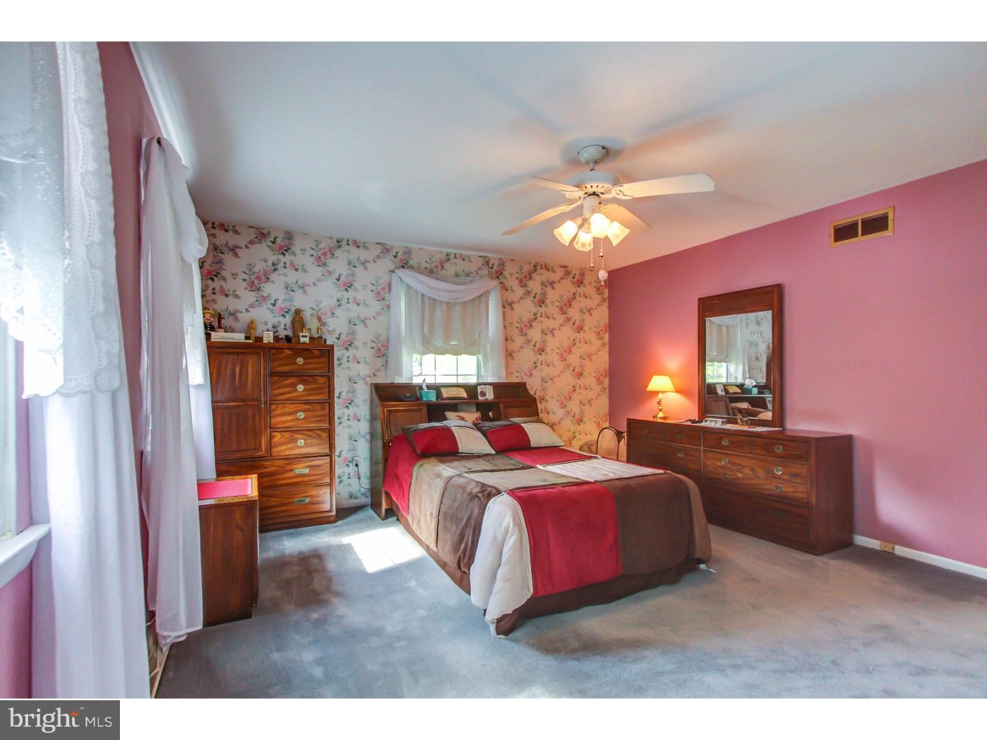 574 Lamplighter Road Horsham, PA 19044 - Photo 13 of 21 Gallery Image 13