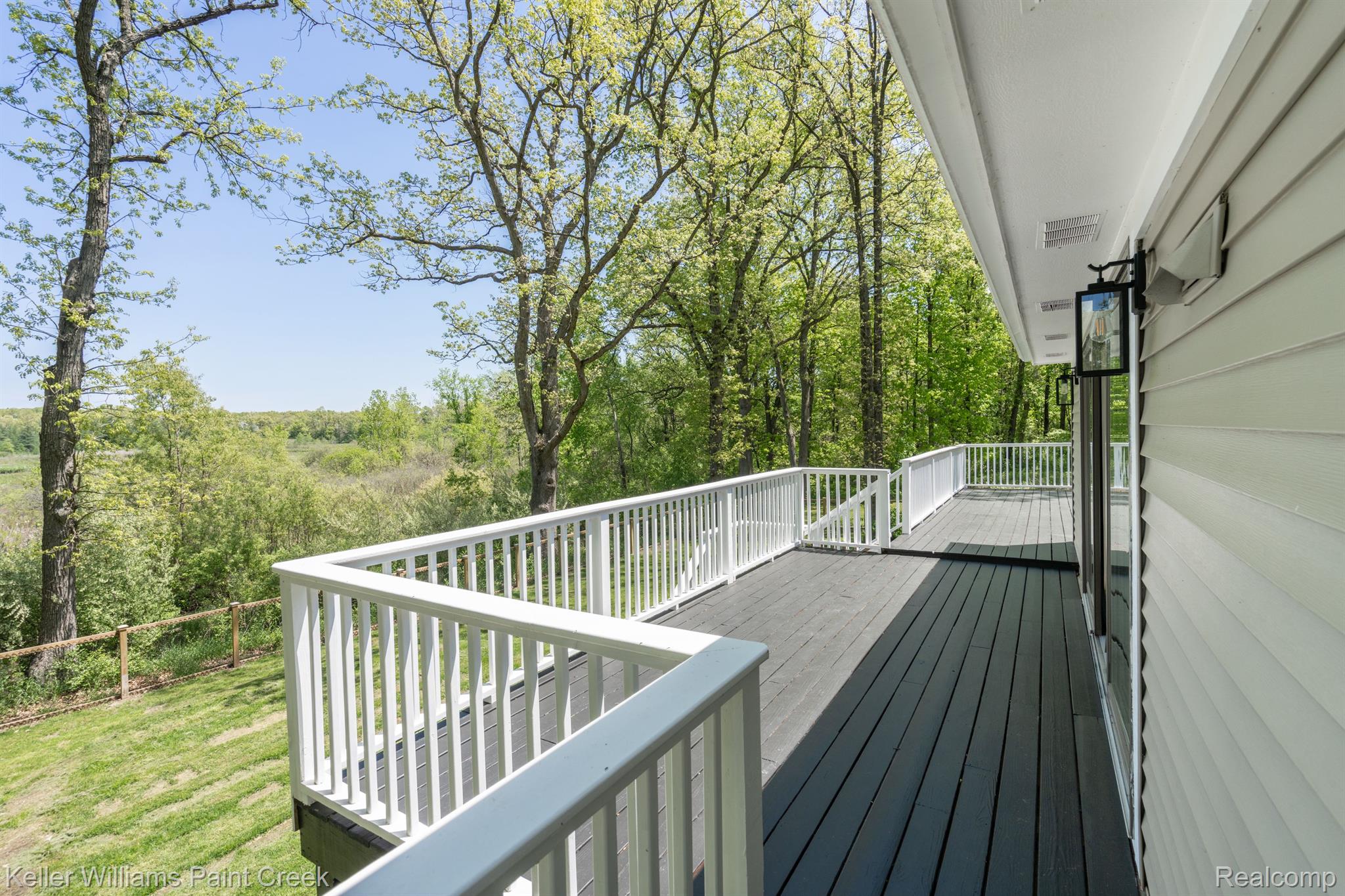 970 Rochester Road Leonard, MI 48367 - Photo 29 of 92 Deck