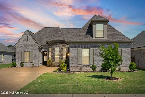 $399,900 | 3776 Andreas Drive, Southaven, MS 38672