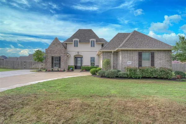 $412,000 | 199 AW Drive, Stonewall, LA 71078
