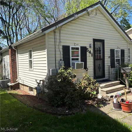 $69,900 | 541 Clinton Street, Ravenna, OH 44266