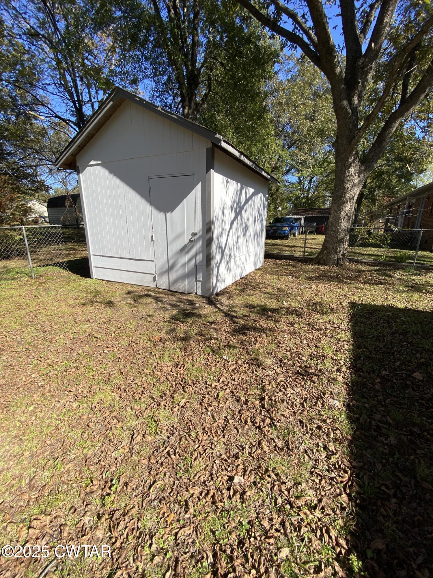 437 East 2nd Street Henderson, TN 38340 - Photo 14 of 16 a house view with a outdoor space