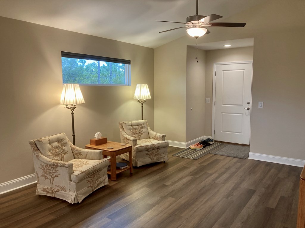 210 Ridgecrest Parkway Eastpoint, FL 32328 - Photo 6 of 21 Gallery Image 6