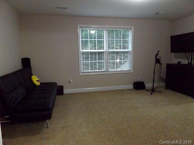 409 Burns Road Clover, SC 29710 - Photo 5 of 29