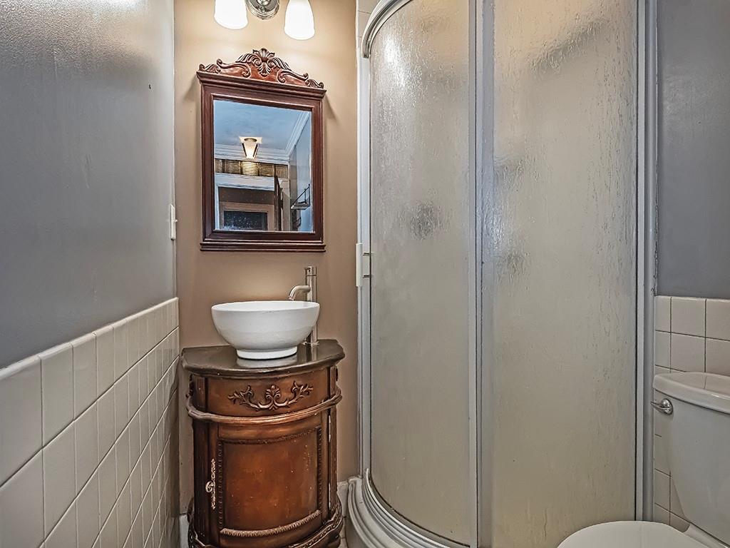 309 North 3rd Street Apollo, PA 15613 - Photo 19 of 43 Main Floor Bathroom
