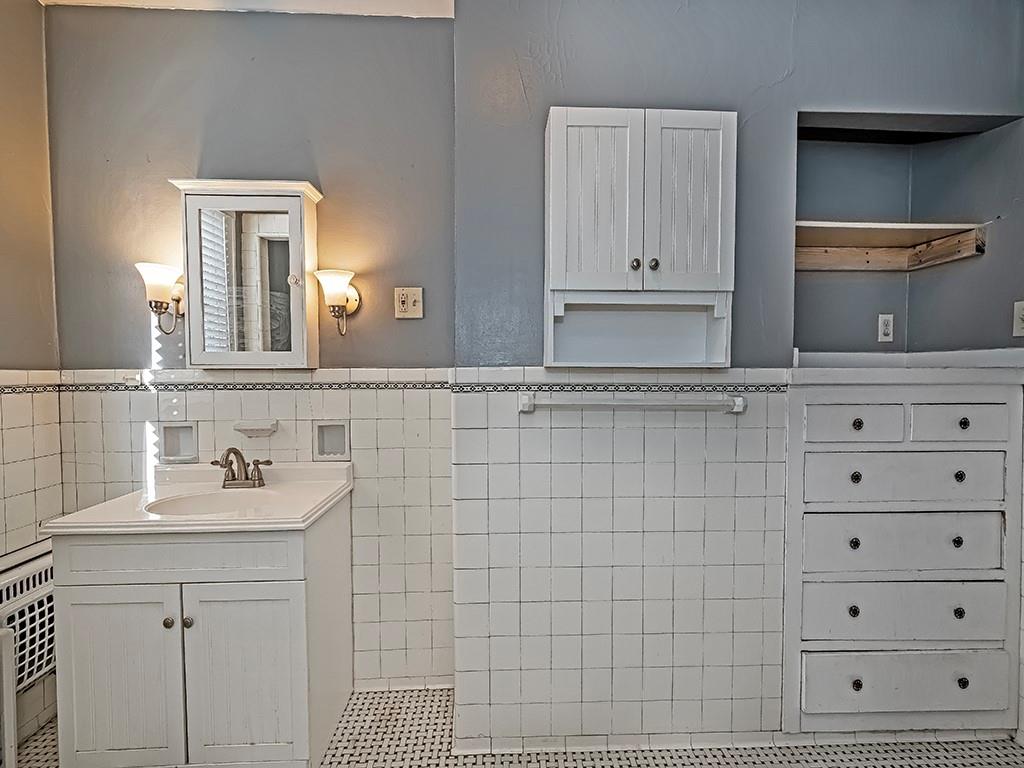 309 North 3rd Street Apollo, PA 15613 - Photo 30 of 43 Beautiful bathroom with original tile work, separate shower and tub