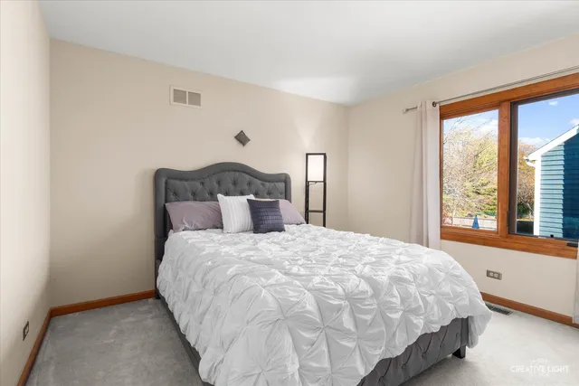 $750,000 | 26-w080 Wood Lark Drive, Carol Stream, IL 60188