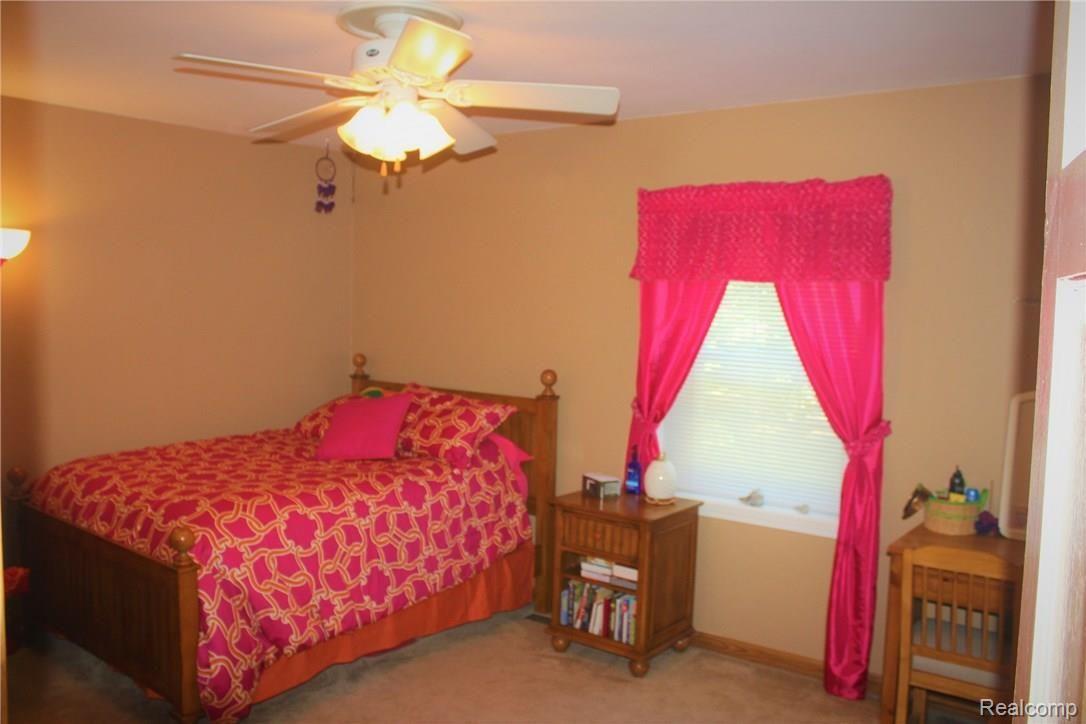 8012 Jordan Road Grand Blanc, MI 48439 - Photo 19 of 36 IMG_7379 (2).JPG