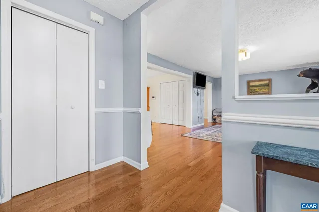 $425,000 | 2325 Martin Kings Road, Scottsville, VA 24590