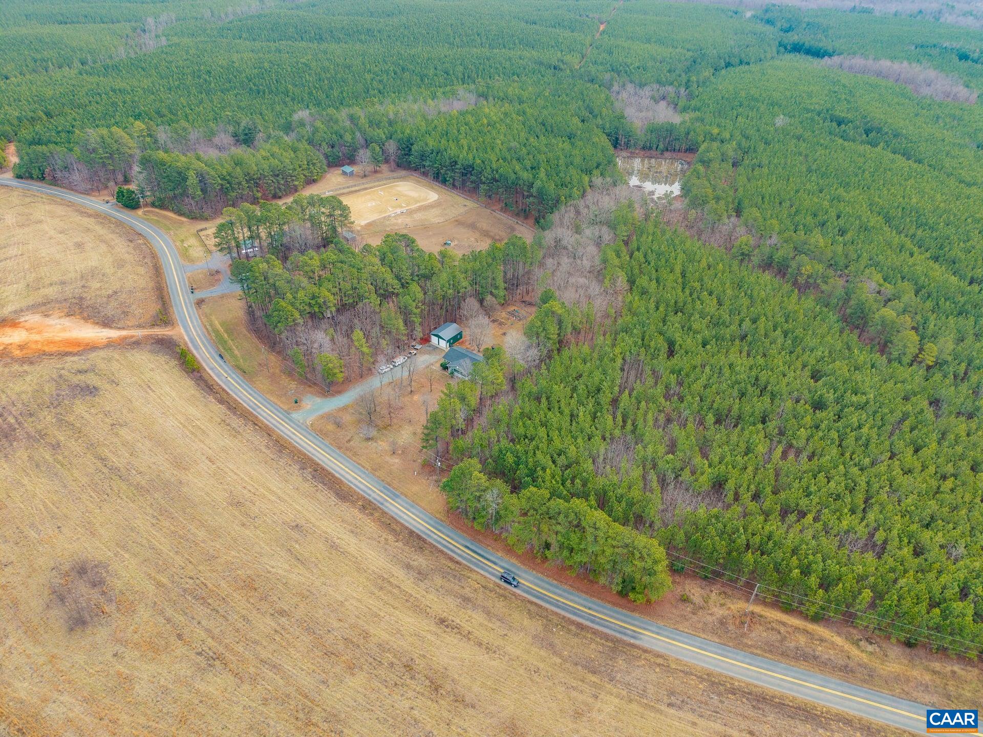 2325 Martin Kings Road Scottsville, VA 24590 - Photo 36 of 46