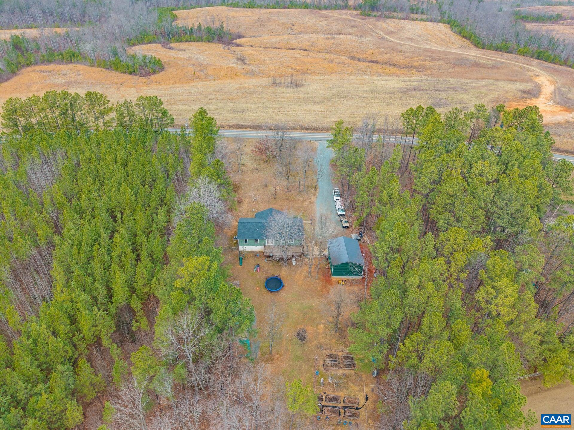 2325 Martin Kings Road Scottsville, VA 24590 - Photo 43 of 46