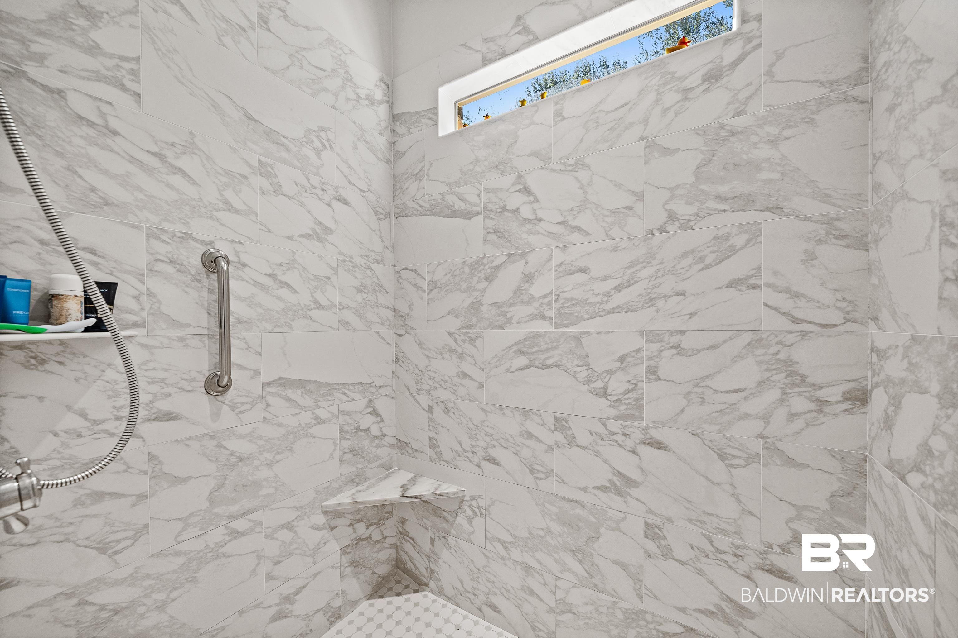 585 Falling Water Boulevard Fairhope, AL 36532 - Photo 34 of 67 Guest Suite Shower