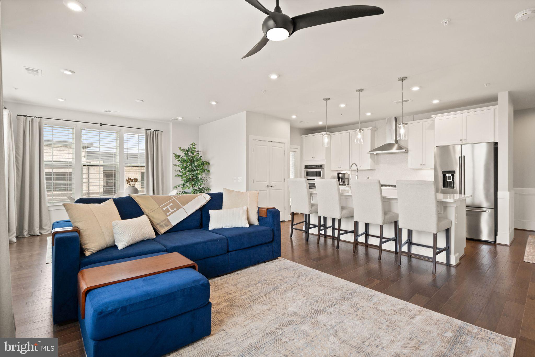 2319 Field Point Road, Unit 401 Herndon, VA 20171 - Photo 16 of 59 Gallery Image 16
