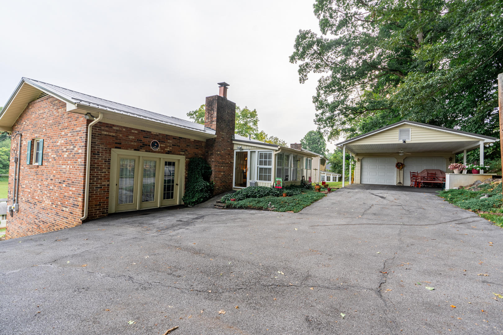 2548 Bob Little Road Elizabethton, TN 37643 - Photo 19 of 53 DSC02798-HDR_IG