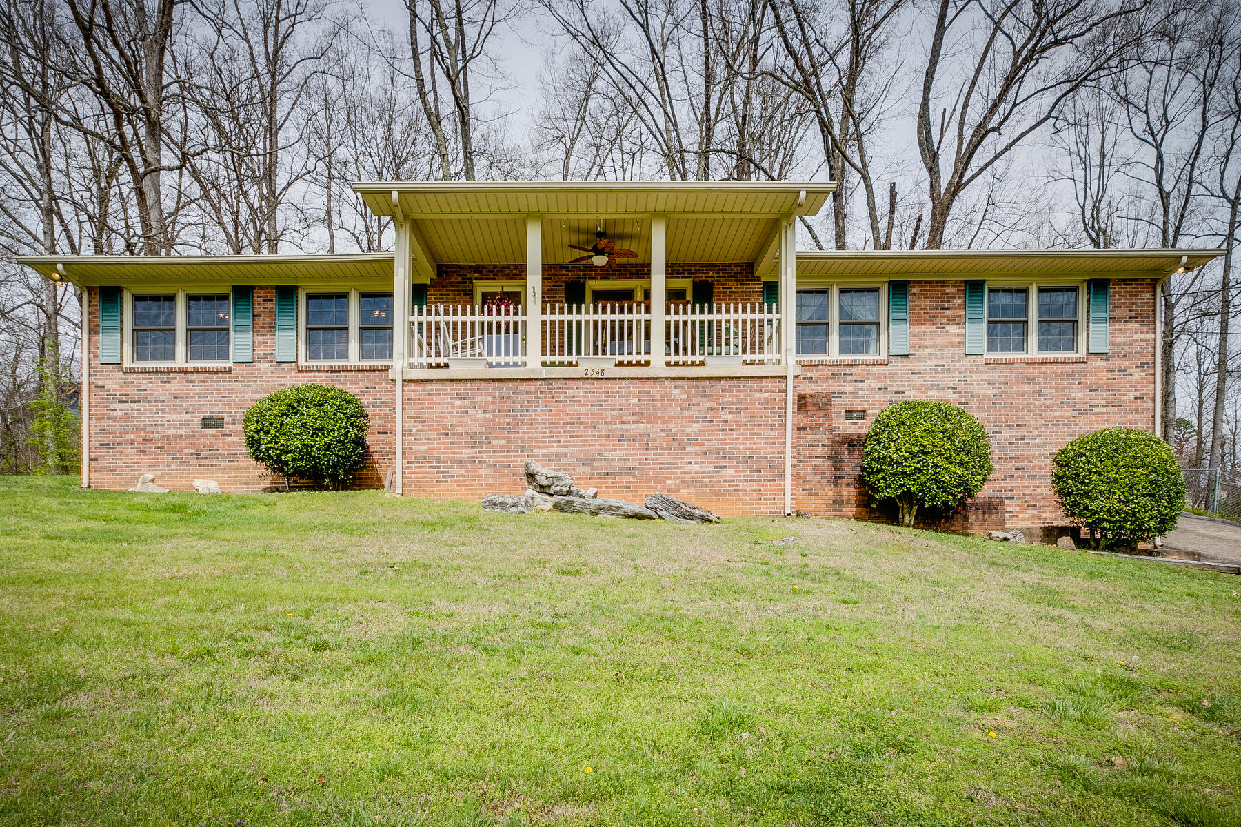 2548 Bob Little Road Elizabethton, TN 37643 - Photo 3 of 53 001