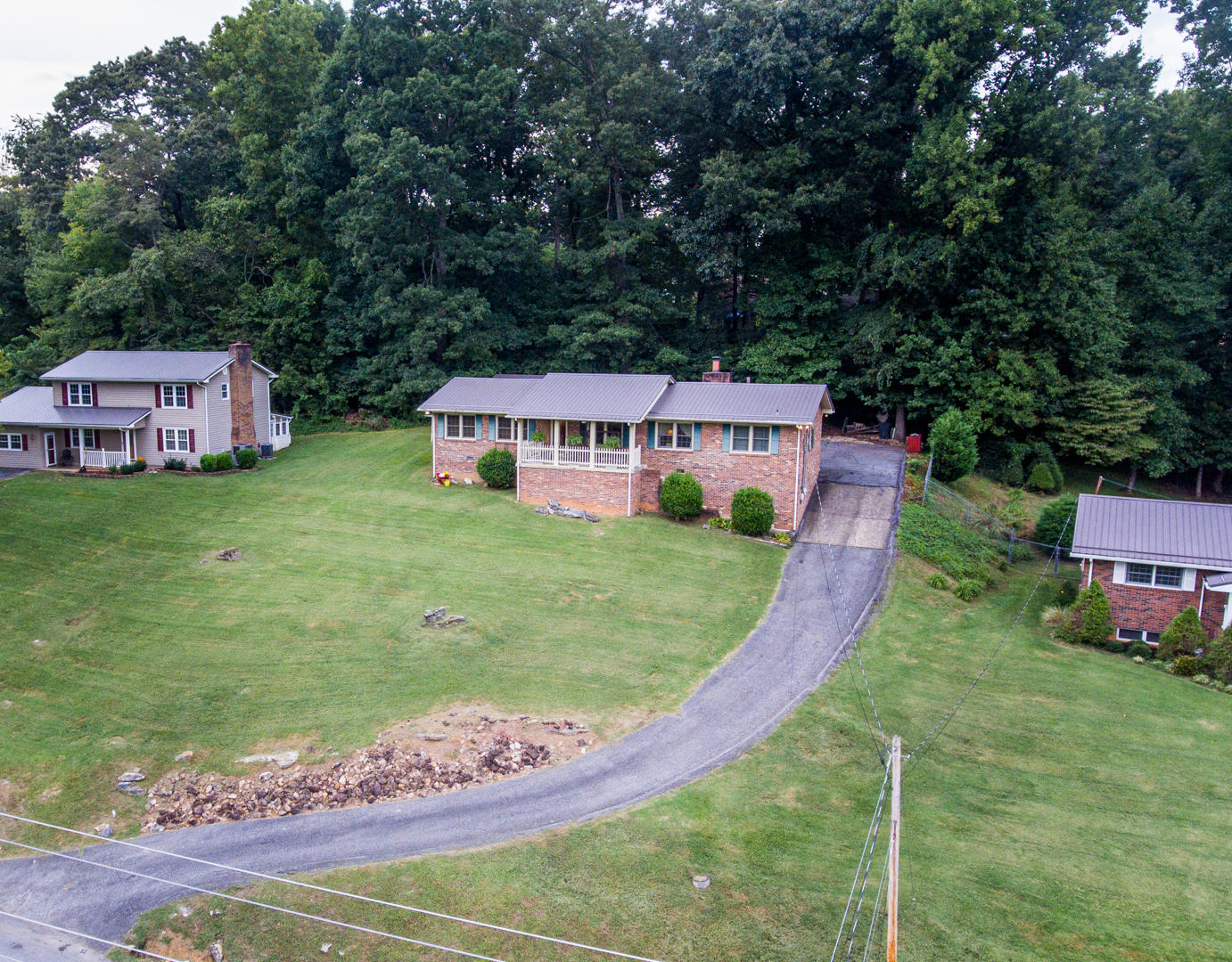 2548 Bob Little Road Elizabethton, TN 37643 - Photo 8 of 53 DJI_0080_IG