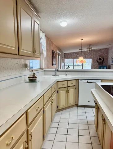 $188,000 | 1704 Southwest 35th Circle, Okeechobee, FL 34974