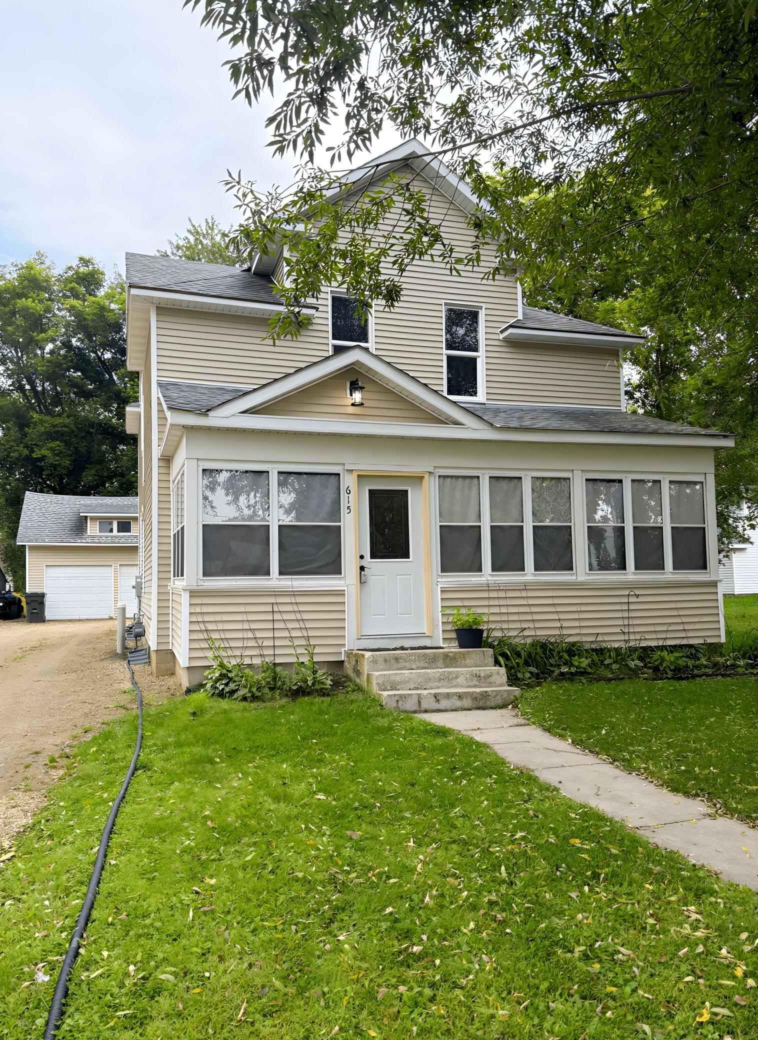 615 18th Street Southwest Willmar, MN 56201 - Photo 1 of 36