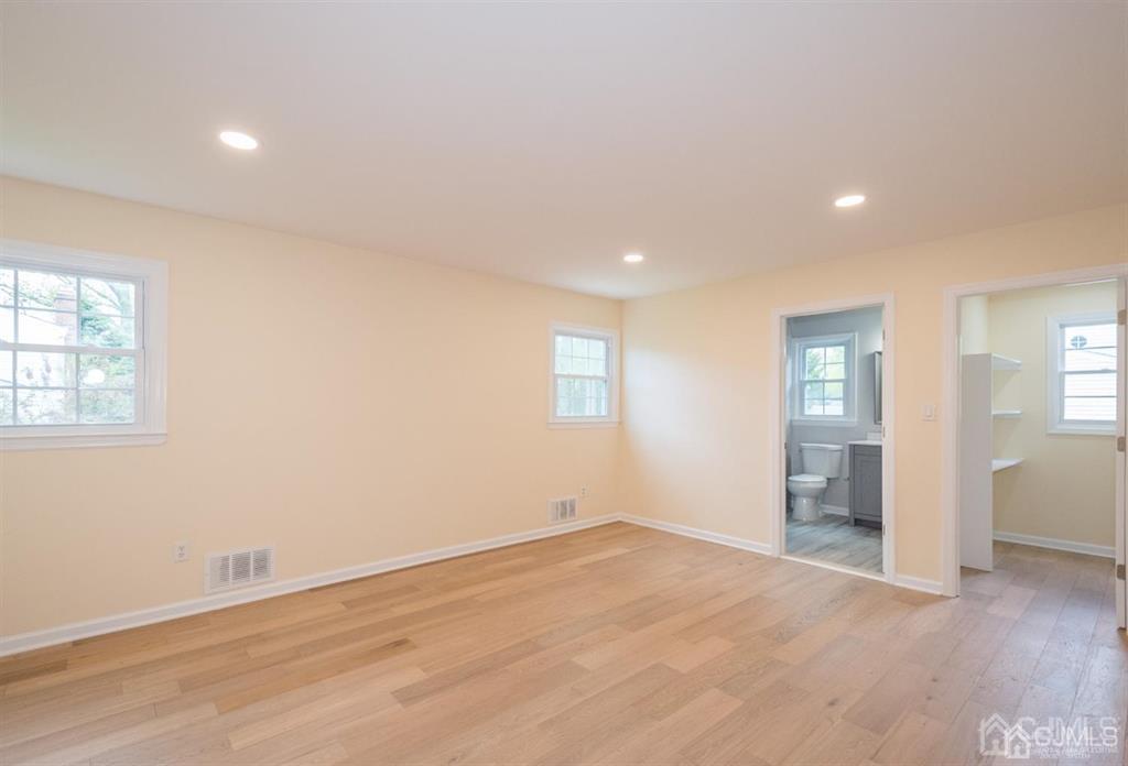 23 Lynnwood Road Edison, NJ 08820 - Photo 19 of 28