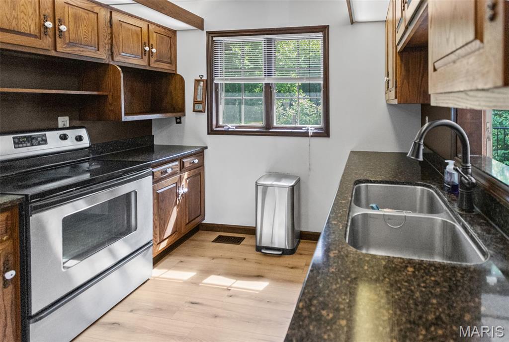 1908 Duke Street Edwardsville, IL 62025 - Photo 23 of 88