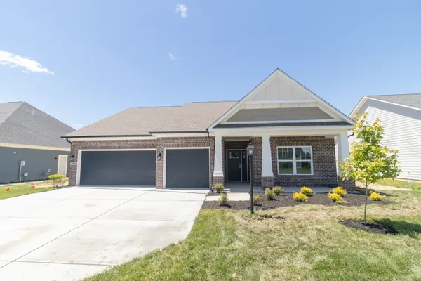 $399,900 | 3594 South Setting Sun Lane, New Palestine, IN 46163