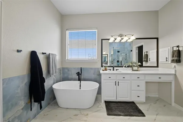 $3,700 | 3116 Creek Haven Drive, Highland Village, TX 75077