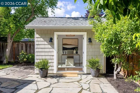 $1,300,000 | 30 Maple Lane, Walnut Creek, CA 94595