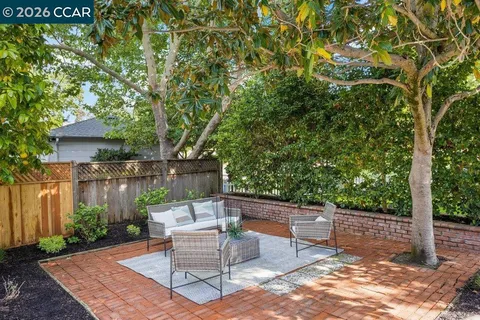 $1,300,000 | 30 Maple Lane, Walnut Creek, CA 94595