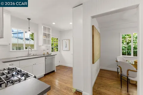 $1,300,000 | 30 Maple Lane, Walnut Creek, CA 94595