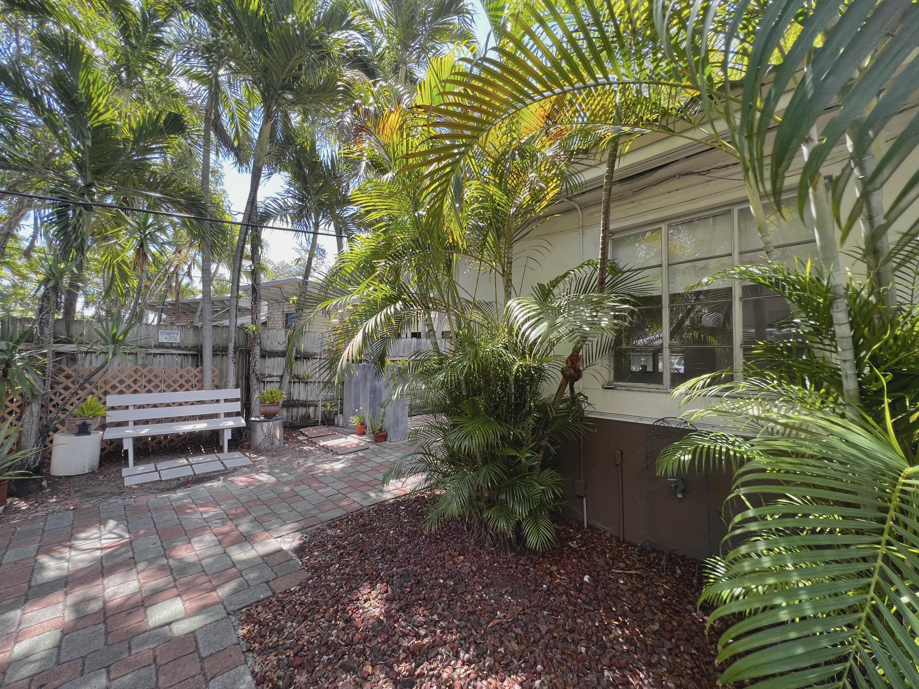 1859 Buchanan Street, Unit 2 Hollywood, FL 33020 - Photo 14 of 28 IMG_6569