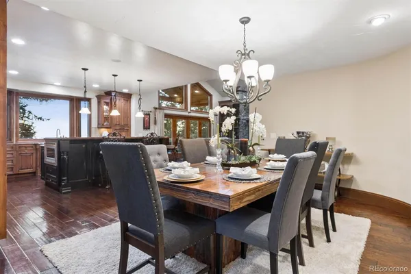 a view of a dining room and livingroom view