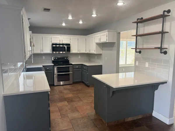 $585,000 | 5201 Bora Court, Salida, CA 95368