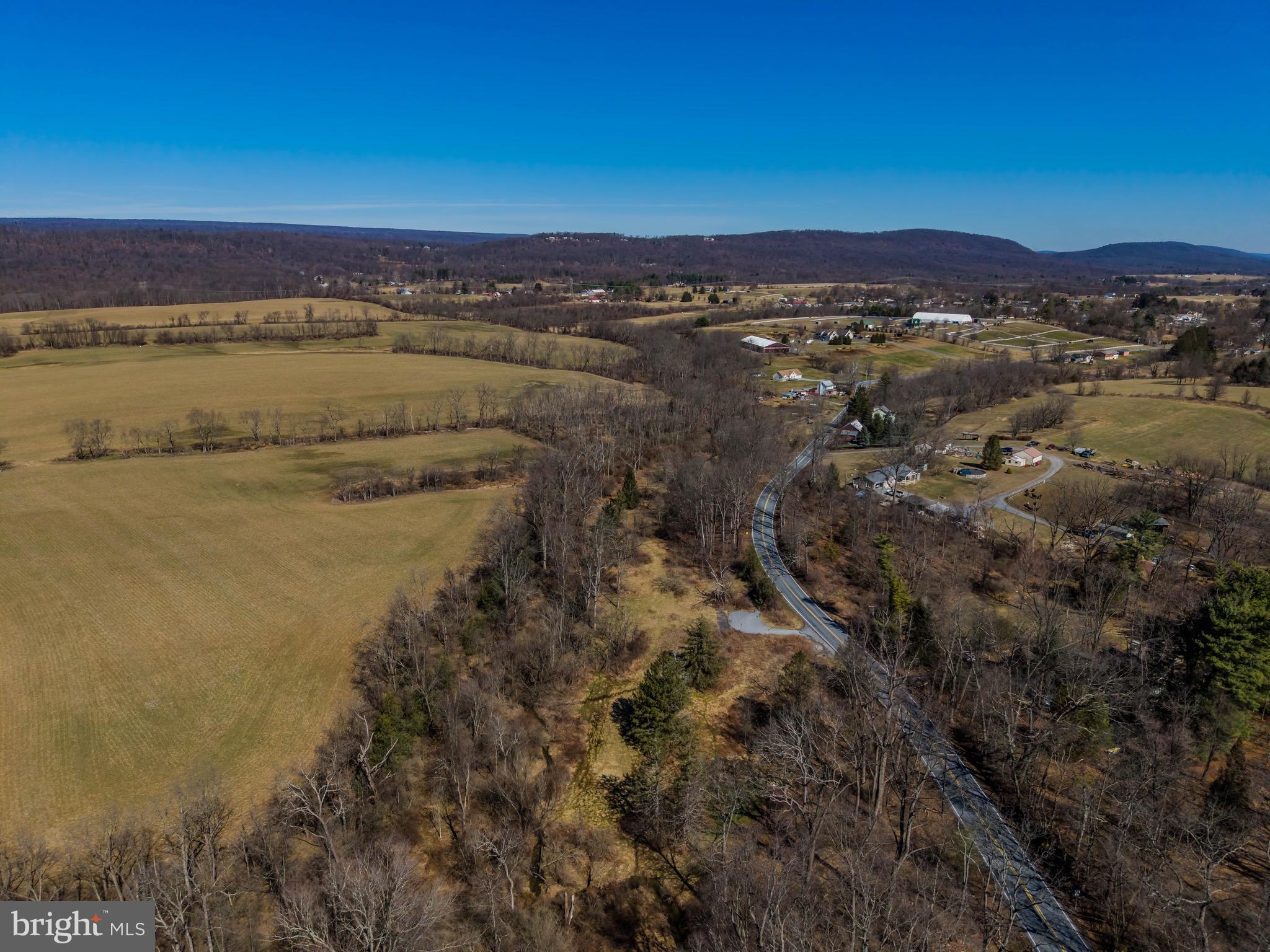 728 Piketown Road Harrisburg, PA 17112 - Photo 14 of 15 Gallery Image 14