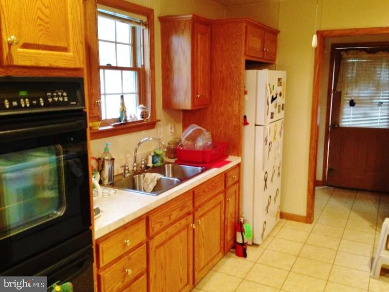 1151 Moulstown Road North Hanover, PA 17331 - Photo 10 of 28