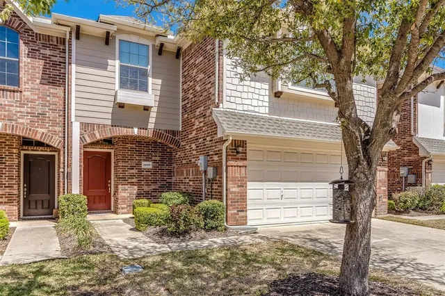 $2,195 | 3649 Vienna Street, Irving, TX 75038